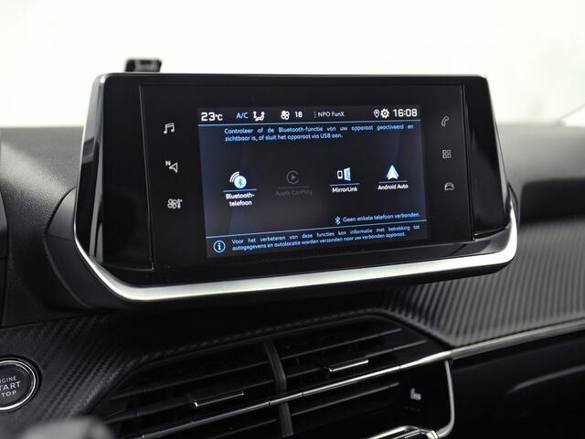 Peugeot 2008 1.2 PureTech Allure Sport Automaat VIRTUAL COCKPIT, APPLE CARPLAY, STOELVERWARMING, LEDER, SPORTSTOELEN, GETINT GLAS, ADAPTIVE CRUISE, NIEUWSTAAT)