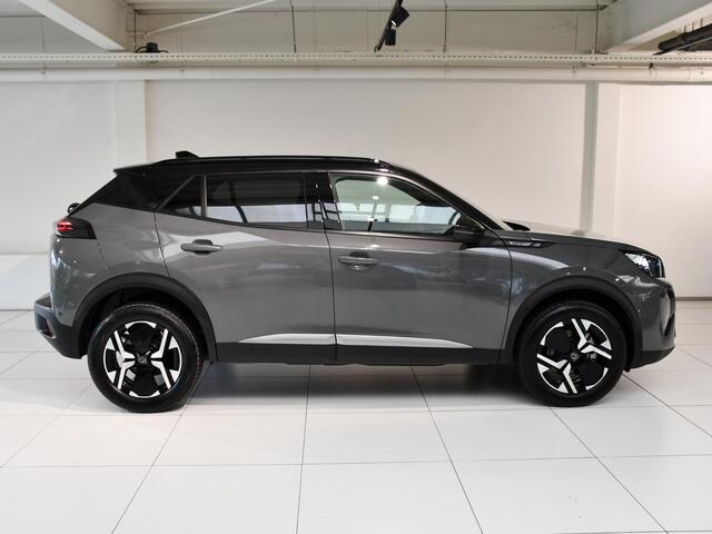Peugeot 2008 1.2 Hybrid 145 GT .