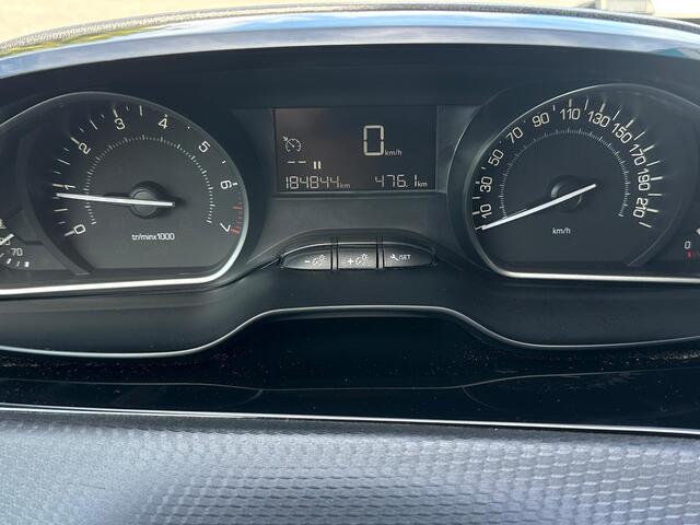 Peugeot 2008 1.2 Signature, Airco, Bluetooth, Cruise, Carplay, Navi, PDC, NAP, APK