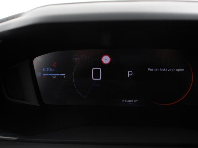 Peugeot 2008 1.2 Allure 136pk Hybrid Automaat Camera 360 Climate control Cruise control Adaptive Stoelverwarming Parkeersensoren Navigatie Apple Carplay/ Android Auto Lichtmetalen velgen Led