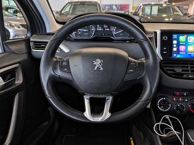 Peugeot 2008 1.2 PureTech Blue Lion Automaat Airco, Cruise Control, Stuurbekrachtiging