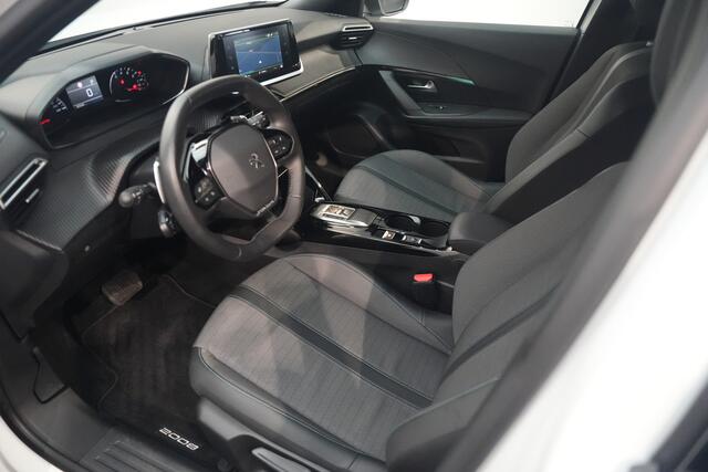 Peugeot 2008 1.2 PureTech Allure 130 PK Automaat ? NAVI ? CRUISE ? AUT. AIRCO ? 17 INCH ? HOGE INSTAP
