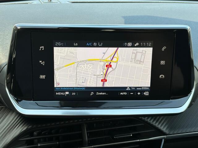 Peugeot 2008 1.2 PURETECH 130PK AUT. ALLURE TREKHAAK NAVI CAMERA CARPLAY AIRCO LMV PDC