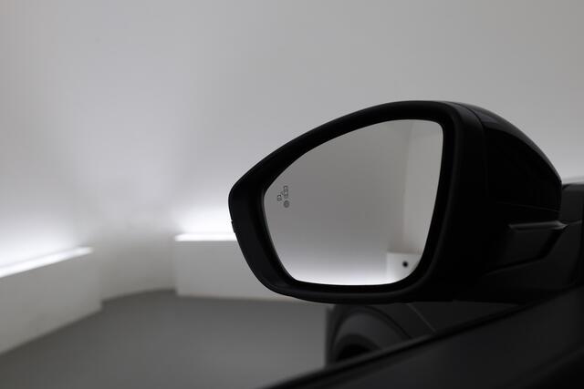 Peugeot 2008 1.2 PureTech 130 Allure | Rijklaar!! | Adapt. Cruise | Dodehoek | 360cam | Stoelverw. | Keyless | Apple Carplay
