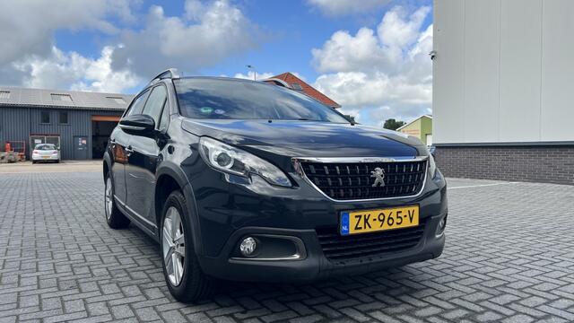 Peugeot 2008 1.2 PureT. Signature