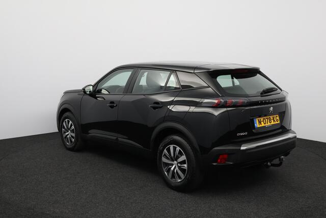 Peugeot 2008 1.2 PureTech Blue Lease Active/ Trekhaak/ LED Koplampen/ Apple + Android/ DAB+/ Navi/ Camera/ Lane-Assist./ Clima/ Cruise/ Bluetooth/ Armsteun/ Multi. LEDER. Stuur/ LED Mistl./ PDC.