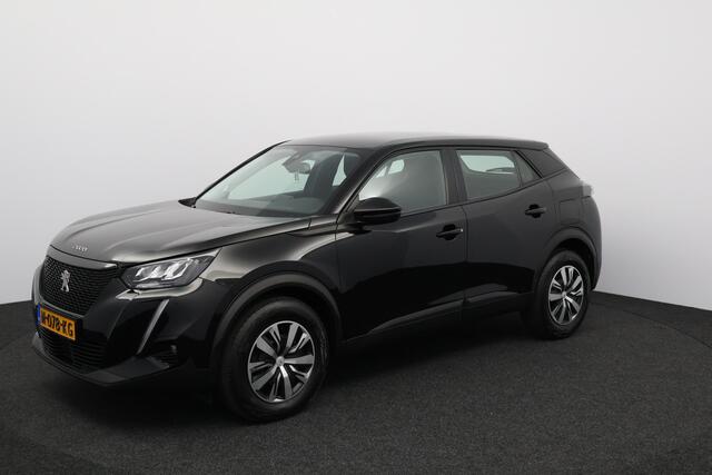 Peugeot 2008 1.2 PureTech Blue Lease Active/ Trekhaak/ LED Koplampen/ Apple + Android/ DAB+/ Navi/ Camera/ Lane-Assist./ Clima/ Cruise/ Bluetooth/ Armsteun/ Multi. LEDER. Stuur/ LED Mistl./ PDC.