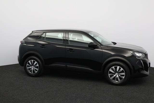 Peugeot 2008 1.2 PureTech Blue Lease Active/ Trekhaak/ LED Koplampen/ Apple + Android/ DAB+/ Navi/ Camera/ Lane-Assist./ Clima/ Cruise/ Bluetooth/ Armsteun/ Multi. LEDER. Stuur/ LED Mistl./ PDC.