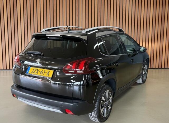Peugeot 2008 1.2 PureTech Allure