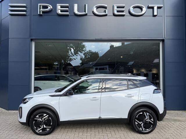 Peugeot 2008 1.2 Hybrid 145 PK Allure | NETTO DEAL | Automaat Hybride | BOUWJAAR 6-2026 DEMO MET €10.000 VOORDEEL | 360 Graden Camera | Dode Hoek Detectie | Parkeersensoren V+A | Hoge Zitpositie | Climate Control | Stoelverwarming | Navigatie via Telefoon | Dakrails | Cruise Control | Apple Carplay & Android Auto draadloos | LED Verlichting | 17" Lichtmetalen Velgen |