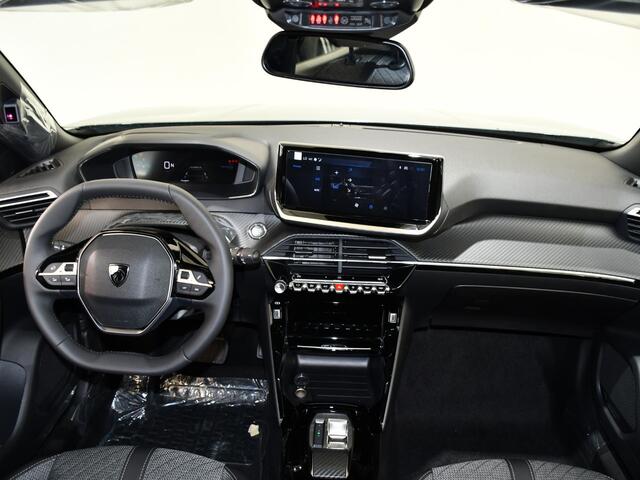 Peugeot 2008 1.2 Hybrid 145 GT .