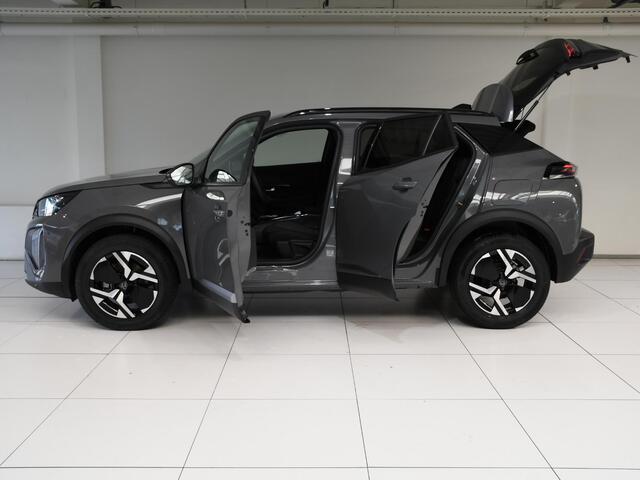 Peugeot 2008 1.2 Hybrid 145 GT .