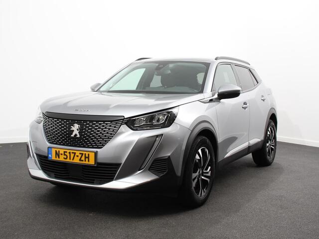 Peugeot 2008 1.2 PureTech Allure Navigatie Cruise control Lichtmetalen velgen Climate control Parkeersensor achter Apple Carplay/ Android auto Camera