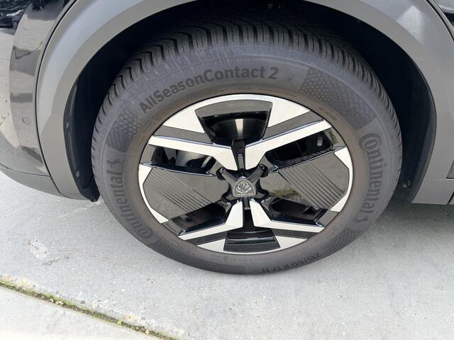 Peugeot 2008 1.2 PureTech 130 Allure 360 Camera All Weather banden Stoelverwarming Apple Carplay
