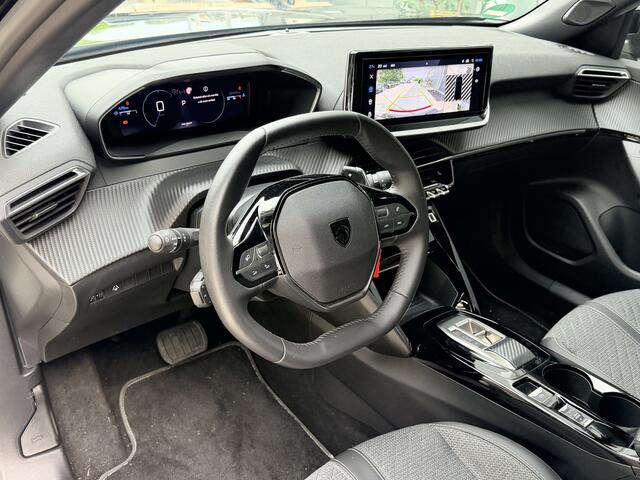 Peugeot 2008 1.2 PureTech 130 Allure 360 Camera All Weather banden Stoelverwarming Apple Carplay