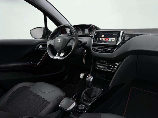 Peugeot 2008 1.2 PureTech GT-line Gratis Afleverpakket! | Trekhaak | Panoramadak | Achteruitrijcamera |