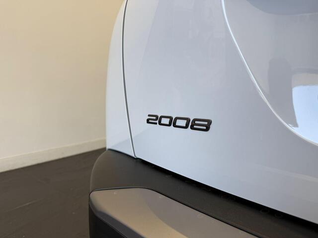 Peugeot 2008 1.2 Hybrid Allure l Automaat l Apple carplay & Android auto l Parkeersensoren l Camera