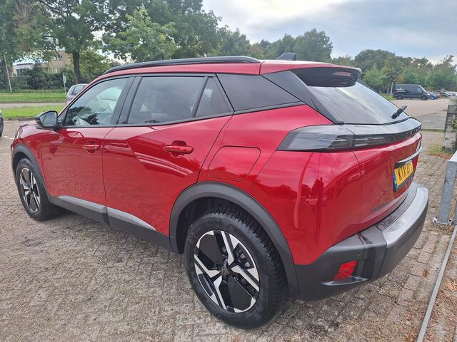 Peugeot 2008 1.2 PureTech 100 Allure STOELVERW./NAVI/CAMERA