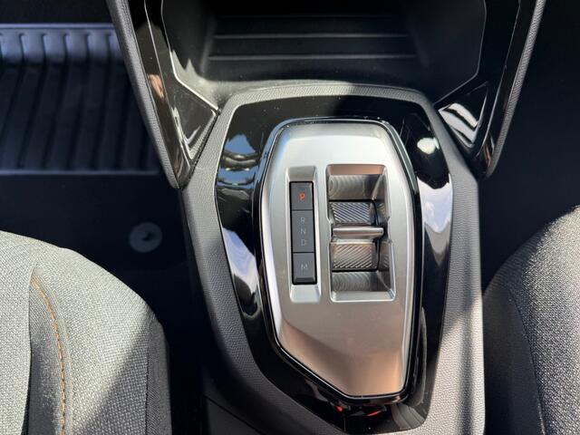 Peugeot 2008 1.2PT HYBRIDE AUTOMAAT STYLE CARPLAY AIRCO PDC