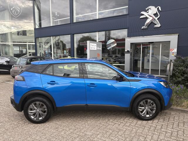 Peugeot 2008 1.2 PureTech Active Pack | Climate Control | Camera achter | Lichtmetalen velgen | Apple Carplay/ Android Auto |