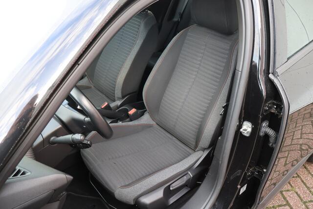 Peugeot 2008 1.2 PureTech Active