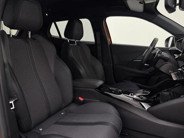 Peugeot 2008 1.2 PureTech GT-Line Gratis Afleverpakket! | Voorstoelen Verwarmd | – foto 5