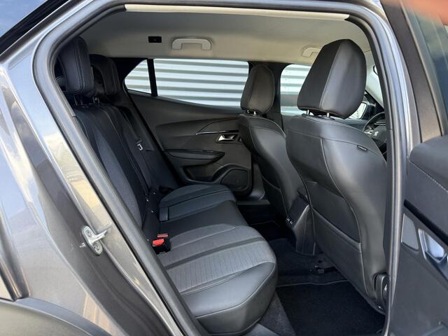 Peugeot 2008 1.2 PureTech Allure Pack 2e Eigenaar|Camera|Trekhaak|Carplay|Stoelverwarming|i- Cockpit|D-riem vv in 2025|Cruise|APK tot 07-2027