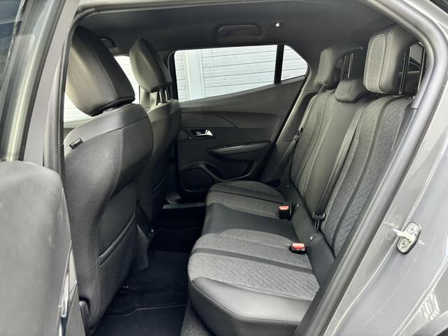 Peugeot 2008 Allure 1.2 Turbo 100pk | PARKEERHULP V+A | APPLE CARPLAY / ANDROID AUTO | CLIMA | CRUISE CONTROL | DAB+ |