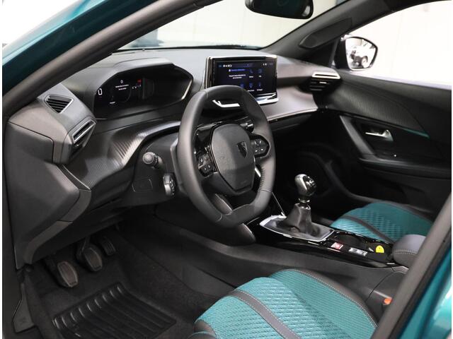 Peugeot 2008 1.2 Turbo 100 Envy | 8 jaar garantie | Navigatie | Achteruitrijcamera | Apple CarPlay / Android Auto |