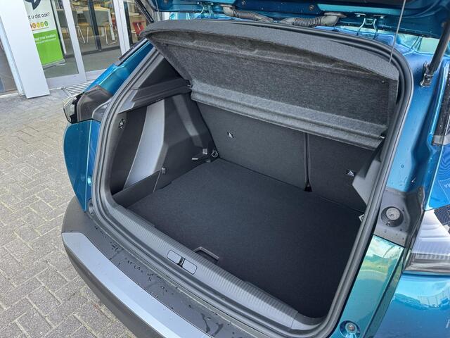 Peugeot 2008 Allure 1.2 Hybrid 145 e-DSC6 | Apple Carplay/Android Auto | Draadloze Telefoonoplader | Dodehoek Detectie | Adaptief Cruise Control | Lichtmetalen Velgen 17 Inch