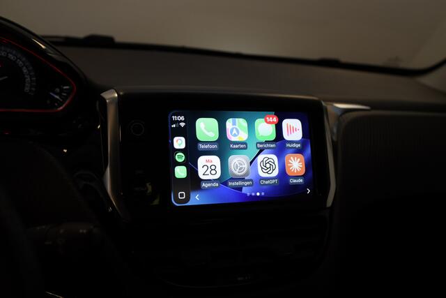 Peugeot 2008 PT 110 GT-Line Automaat-6 Panorama ruit | Trekhaak | Apple Carplay / Android Auto | – foto 4