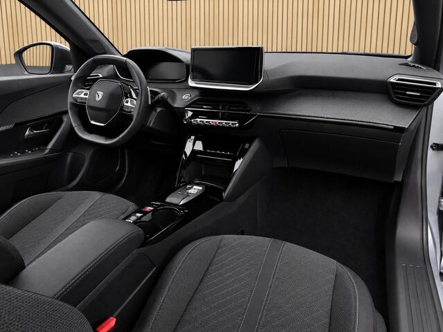 Peugeot 2008 1.2 Hybrid 145 Allure | Navi / Camera / Climate – foto 3