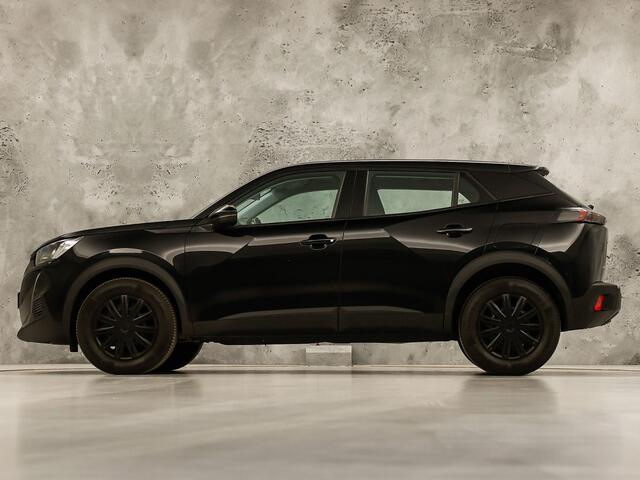 Peugeot 2008 1.2 PureTech Sport (APPLE CARPLAY, GROOT NAVI, PARKEERSENSOREN, SPORTSTOELEN, LANE ASSIST, CRUISE, NIEUWSTAAT) – foto 2