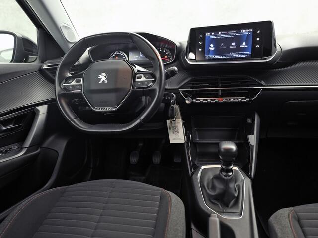 Peugeot 2008 1.2 PureTech Sport (APPLE CARPLAY, GROOT NAVI, PARKEERSENSOREN, SPORTSTOELEN, LANE ASSIST, CRUISE, NIEUWSTAAT) – foto 7