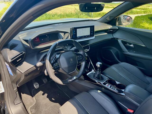 Peugeot 2008 1.2 PureTech GT – foto 8