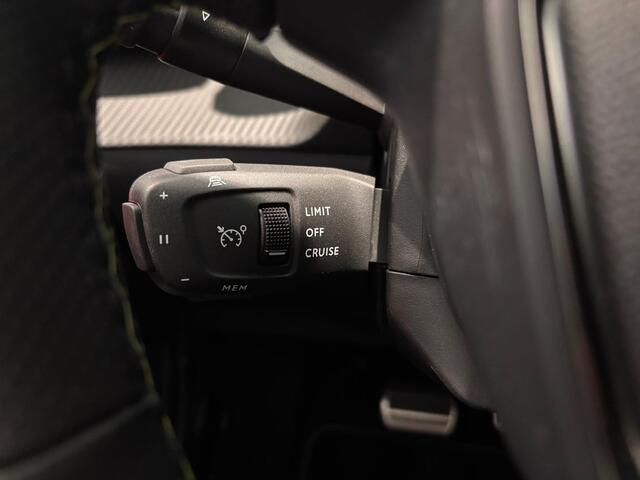 Peugeot 2008 1.2 Hybrid 145 GT van € 45.029,- voor € 37.643,-! – foto 10