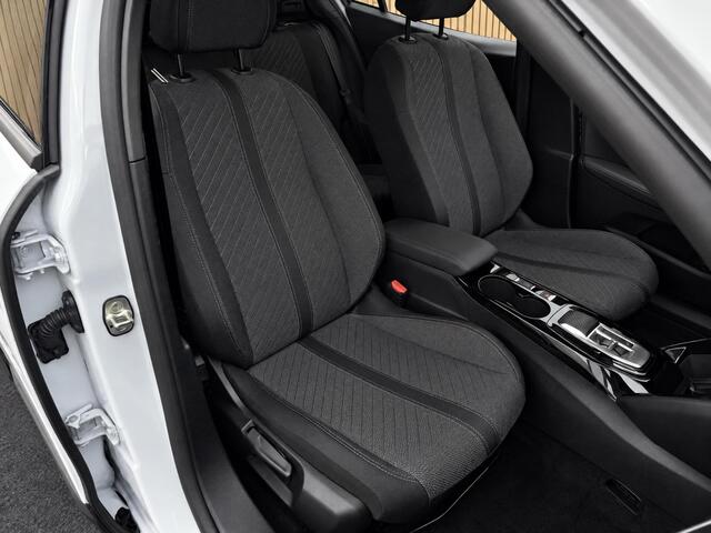 Peugeot 2008 1.2 Hybrid 145 Allure Automaat | Camera/Navi/Keyless/Climate – foto 9