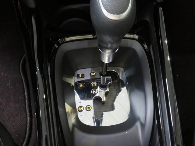 Peugeot 2008 AUTOMAAT 1.2 PureTech Allure – foto 9