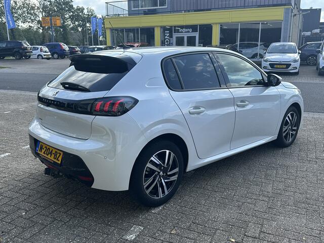 Peugeot 208 1.2 PureTech Allure Pack | LED | Keyless | Adapt. Cruise | Apple Carplay | Stoelverwarming | Afn. Trekhaak