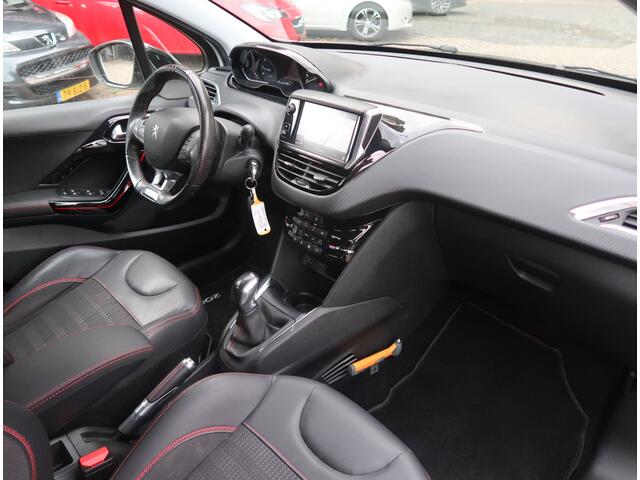 Peugeot 208 110 Pk Benzine Super Sportieve * GT-line * Uitvoering * Navigatie * 1/2 Lederen Interieur * Achteruitrij Camera * Climate & Cruise Control * DAB Radio Ontvangst * Vingerhoets; Vierde Generatie Eersteklas Service !