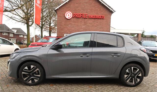 Peugeot 208 1.2 Benzine 100 Pk * Allure * Nieuw Model * Parkeer Camera voor- en achterzijde * Stoelverwarming * DAB Radio * Climate & Cruise Control * Mirror Screen * L.M. Velgen * Dodehoek Bewakingssysteem * Vingerhoets; Vierde Generatie Eersteklas Service !