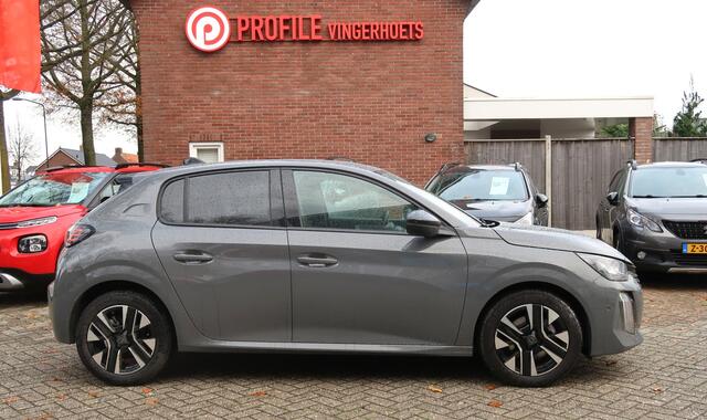 Peugeot 208 1.2 Benzine 100 Pk * Allure * Nieuw Model * Parkeer Camera voor- en achterzijde * Stoelverwarming * DAB Radio * Climate & Cruise Control * Mirror Screen * L.M. Velgen * Dodehoek Bewakingssysteem * Vingerhoets; Vierde Generatie Eersteklas Service !