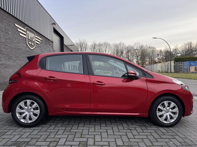 Peugeot 208 1.2 PureTech Blue Lion | 2E EIGENAAR | 12MND GARANTIE | AIRCO | CARPLAY