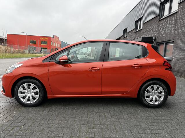 Peugeot 208 1.2 PureTech Blue Lion | 2E EIGENAAR | 12MND GARANTIE | DAB | NAVI | CRUISE | AIRCO |