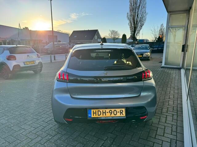 Peugeot 208 1.2 PureTech GT-Line Apple Carplay / Camera / Climate/ALL IN P