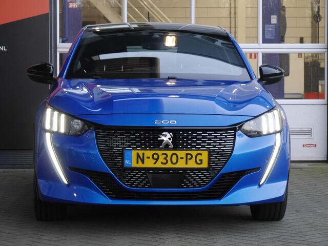 Peugeot 208 1.2 PureTech GT Pack 130PK | Automaat | Stoelverwarming | Navigatie | Keyless start | Lichtmetalen velgen | Climate control | Parkeersensoren voor en achter | Achteruitrijcamera