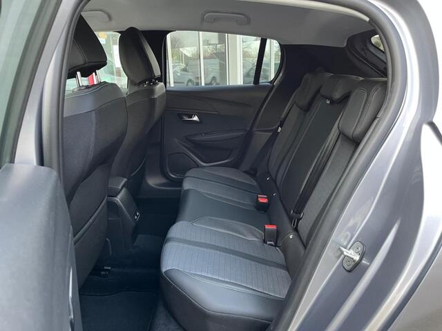 Peugeot 208 1.2 PureTech 100 Allure I Carplay I Camera I Clima I Navi