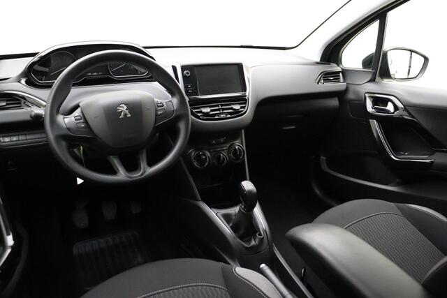 Peugeot 208 1.2 PureTech Blue Lion | Navigatie | Airco | Cruise Control | Parkeersensoren achter