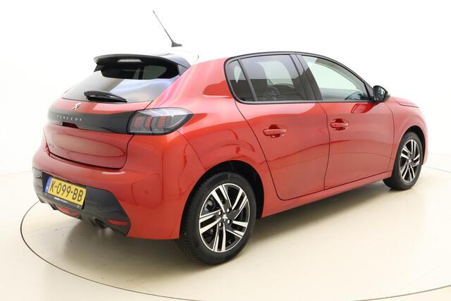 Peugeot 208 1.2 PureTech Blue Lease Allure | Climate control | Cruise control | Navigatie | Lichtmetalen velgen | Parkeersensoren met Camera |