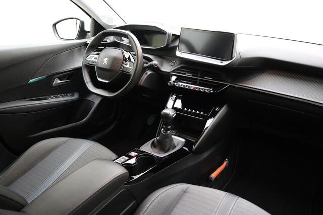Peugeot 208 1.2 PureTech Blue Lease Allure | Climate control | Cruise control | Navigatie | Lichtmetalen velgen | Parkeersensoren met Camera |
